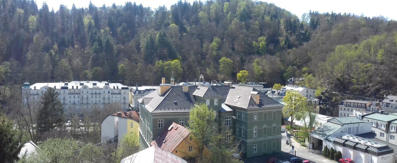 Lira 3 Apartments Karlovy Vary Luaran gambar